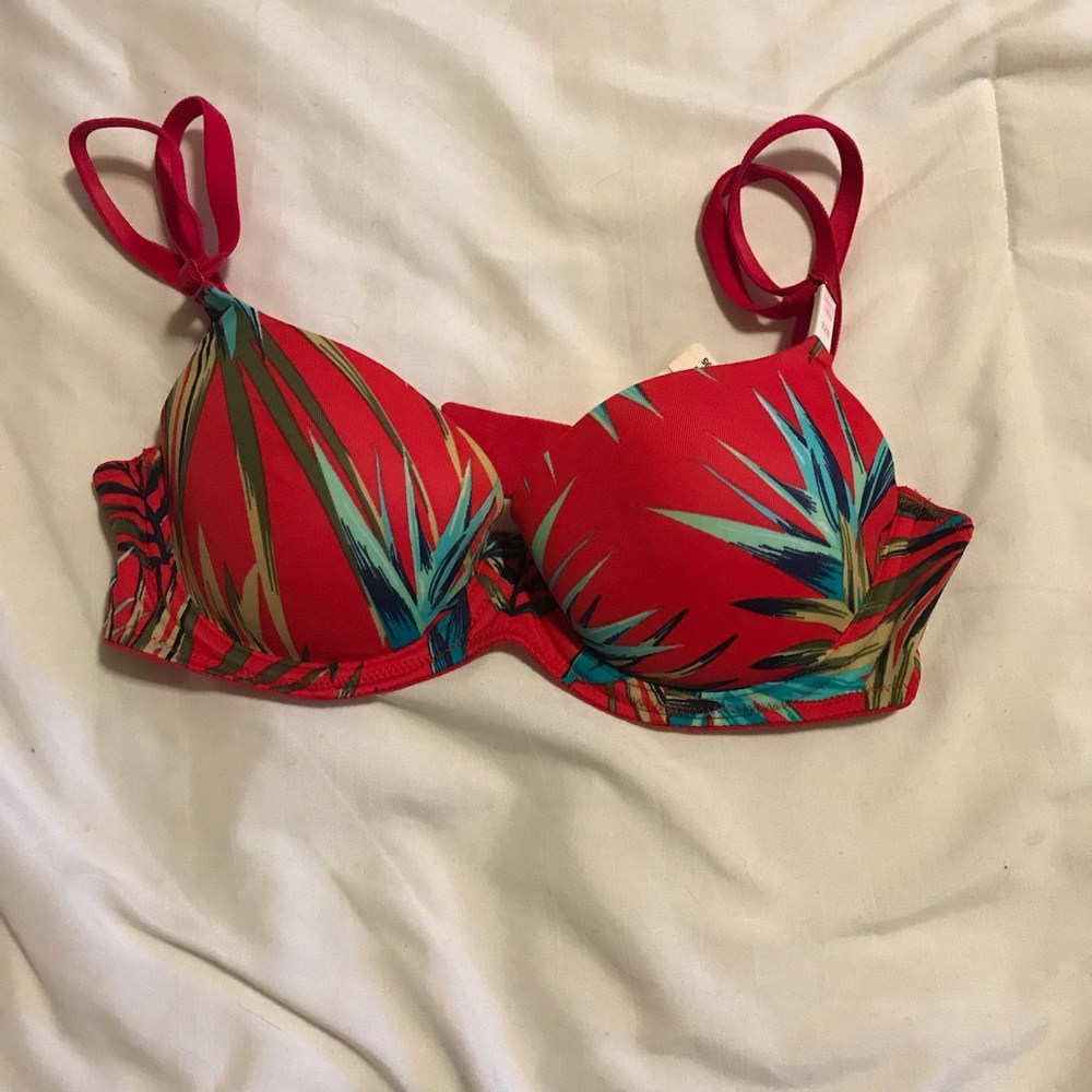 VS Pink Lightly Lined Bra 32B